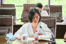 校团委副书记施卫国